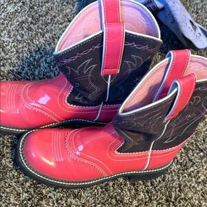 Ariat Women's Pink and Black Western Boots